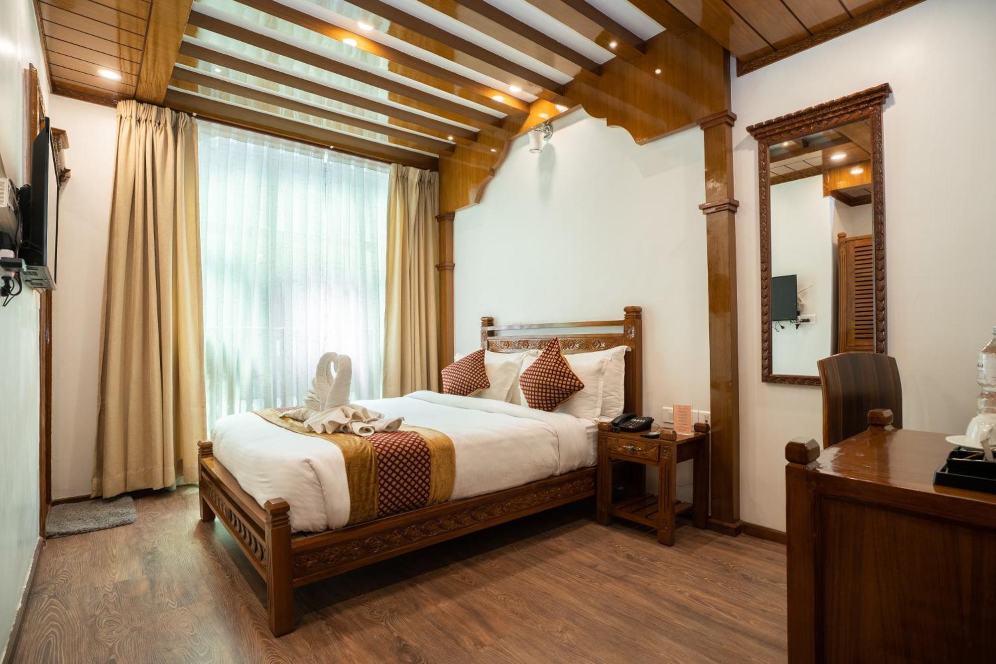 Surya Heritage Hotel Kathmandu Exterior photo