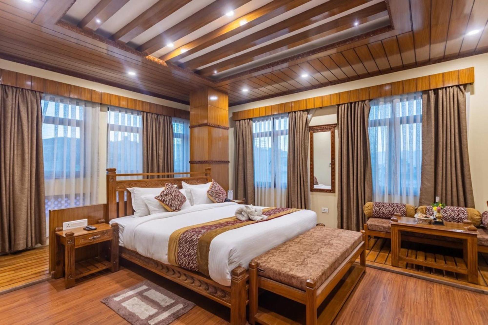 Surya Heritage Hotel Kathmandu Exterior photo